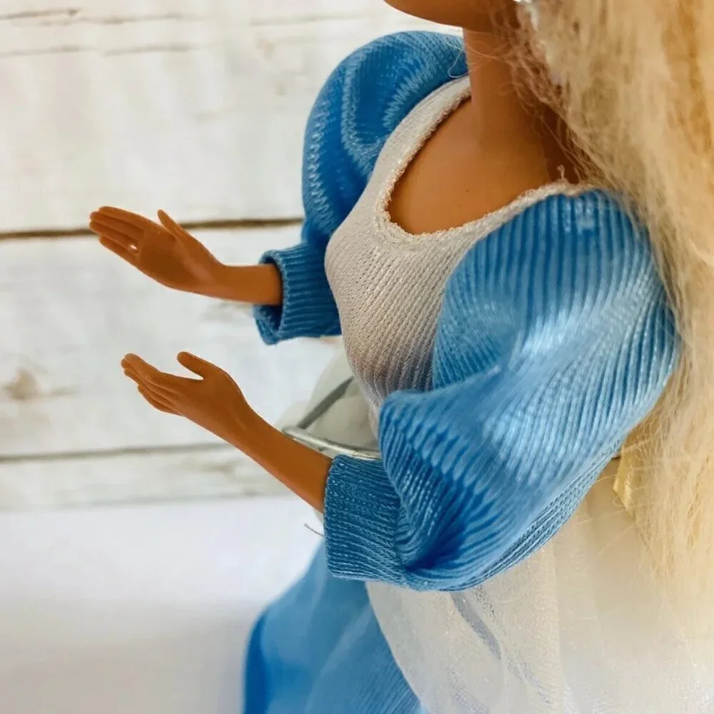 Mattel barbie head